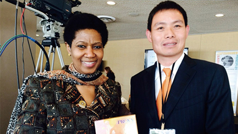 赏金大对决尊贵定制礼 敬赠南非首位女性副总统